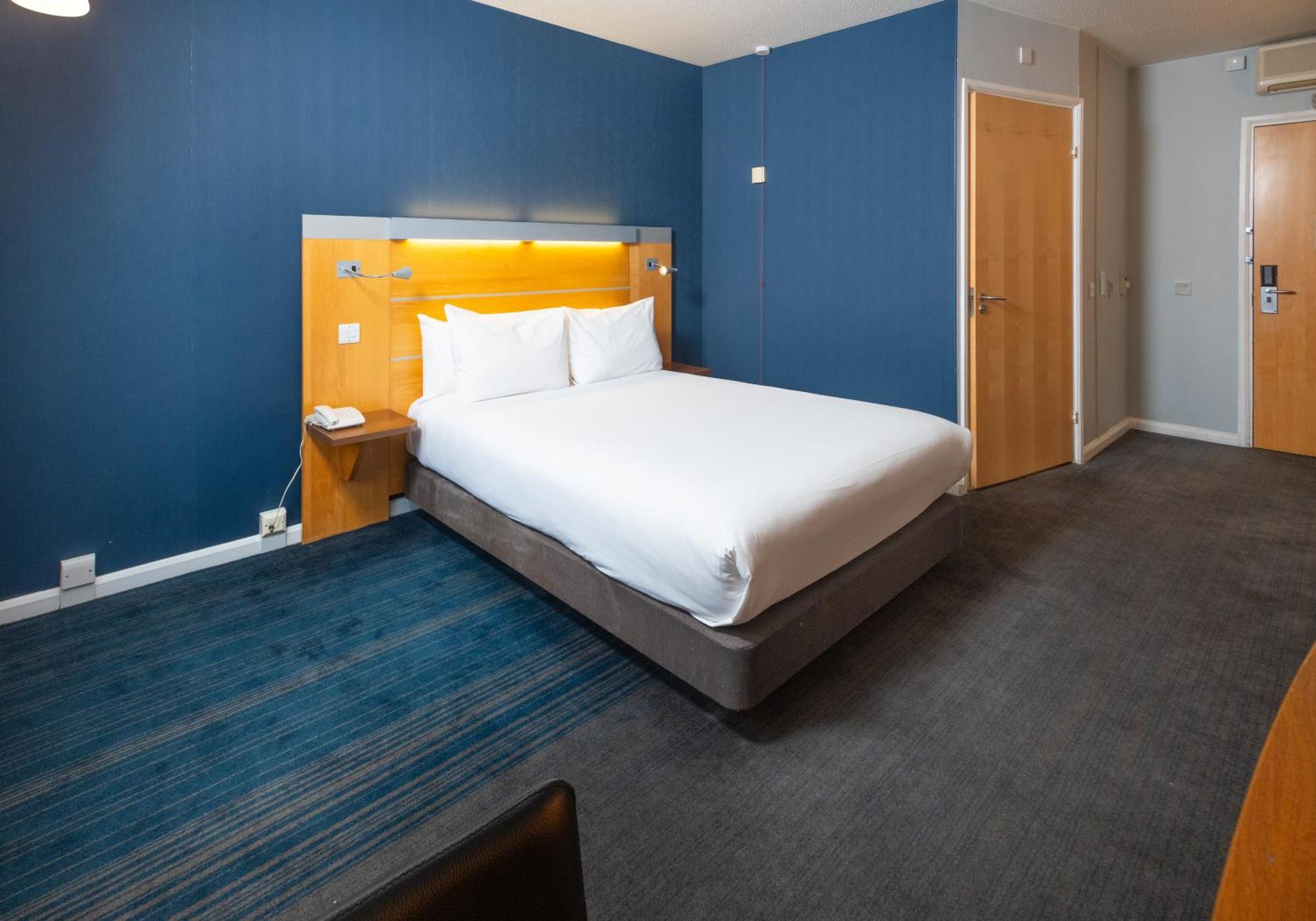 Holiday Inn Express Stevenage By Ihg Værelse billede